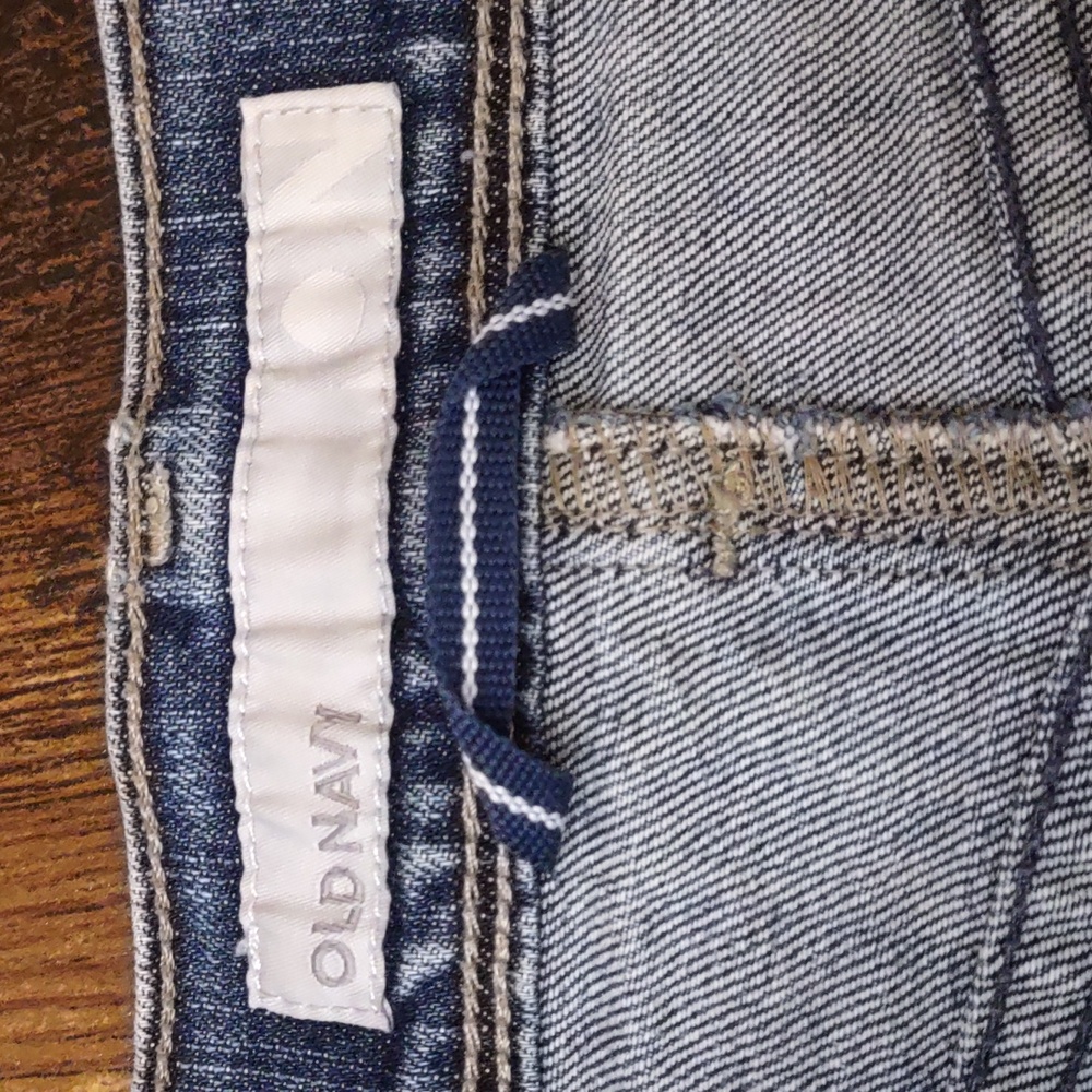 Old Navy Denim Skirt - Picture 4 of 5